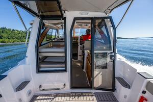 Cancelled  30ft Cutwater Yacht For Sale