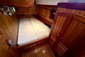 Starlight 46ft Outbound Yacht For Sale