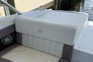 30ft Cobalt Yacht For Sale
