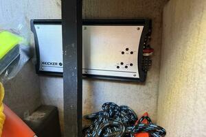 30ft Cobalt Yacht For Sale