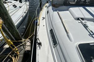 Little Wing 38ft Beneteau Yacht For Sale