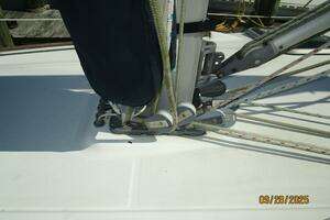 1998 Beneteau Oceanis 381 thumbnail 16