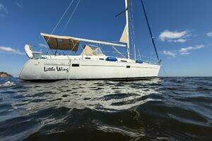 1998 Beneteau Oceanis 381 thumbnail 1