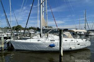 Little Wing 38ft Beneteau Yacht For Sale