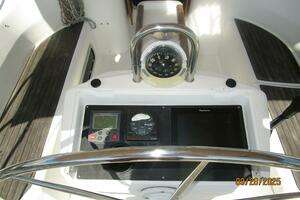 1998 Beneteau Oceanis 381 thumbnail 34