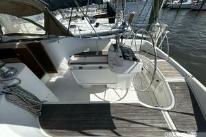 Little Wing 38ft Beneteau Yacht For Sale