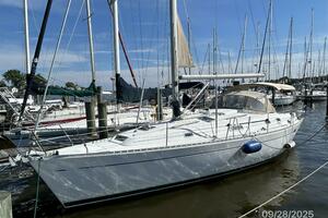 Little Wing 38ft Beneteau Yacht For Sale