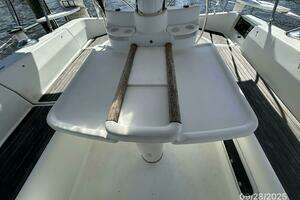 1998 Beneteau Oceanis 381 thumbnail 35