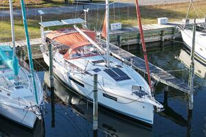 Yacht for sale CINNAMON GIRL