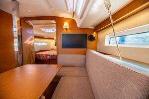 2022 Jeanneau Sun Odyssey 440 thumbnail 45