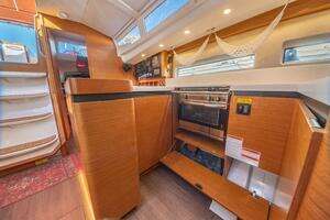 2022 Jeanneau Sun Odyssey 440 thumbnail 26