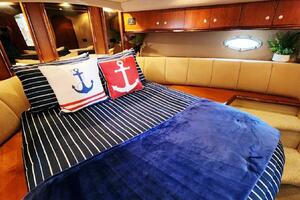 La Vita Bella 44ft Cruisers Yachts Yacht For Sale