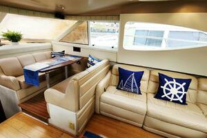 La Vita Bella 44ft Cruisers Yachts Yacht For Sale