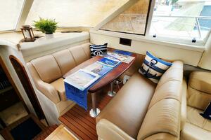 La Vita Bella 44ft Cruisers Yachts Yacht For Sale