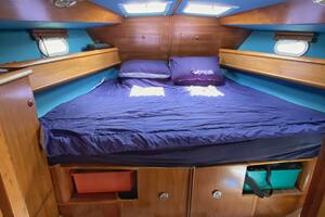 Genie 45ft Jeanneau Yacht For Sale