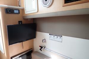 32ft World Cat Yacht For Sale