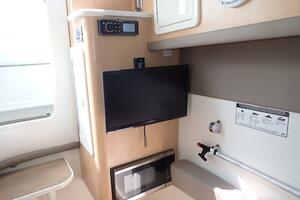 32ft World Cat Yacht For Sale