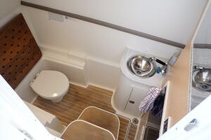 32ft World Cat Yacht For Sale