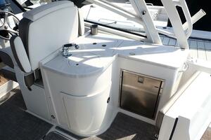 32ft World Cat Yacht For Sale