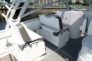 32ft World Cat Yacht For Sale