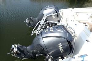 32ft World Cat Yacht For Sale