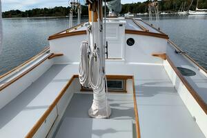 INTEGRITY 32ft Classic Yacht For Sale