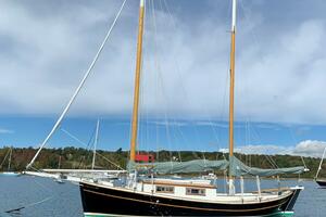 INTEGRITY 32ft Classic Yacht For Sale