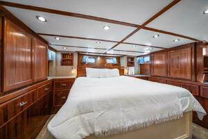56ft Matthews Yacht For Sale