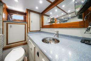56ft Matthews Yacht For Sale
