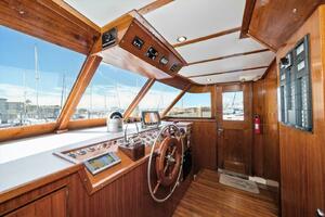 56ft Matthews Yacht For Sale