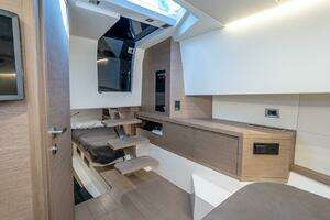 2025 Pardo Yachts 38 thumbnail 28