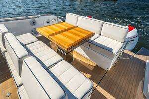 2025 Pardo Yachts 38 thumbnail 12