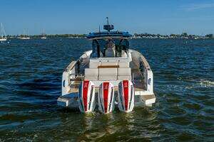 2025 Pardo Yachts 38 thumbnail 10