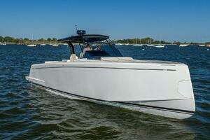 2025 Pardo Yachts 38 thumbnail 7