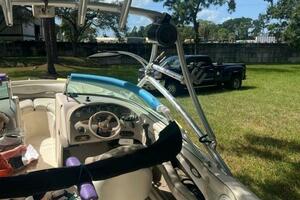 23ft Sea Ray Yacht For Sale