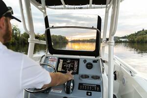 22ft Bayliner Yacht For Sale