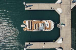 22ft Bayliner Yacht For Sale