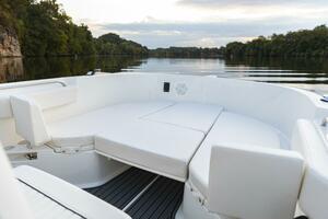 22ft Bayliner Yacht For Sale