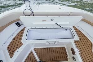 22ft Bayliner Yacht For Sale