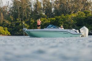 22ft Bayliner Yacht For Sale