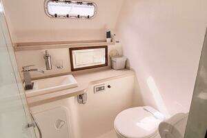 2011 Royal Cape Catamarans Majestic 53 thumbnail 42