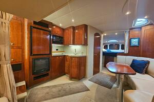 37ft Cruisers Yachts Yacht For Sale