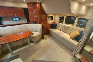 37ft Cruisers Yachts Yacht For Sale