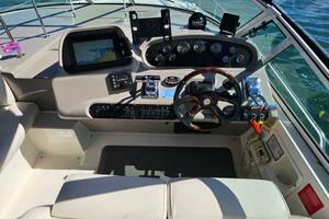 37ft Cruisers Yachts Yacht For Sale