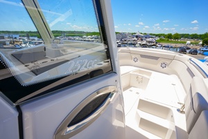 Photo 6484089 for 2026 Sailfish 252 CC  