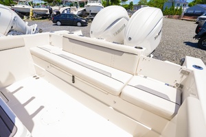 Photo 6484096 for 2026 Sailfish 252 CC  
