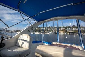 Our Trade 28ft Bayliner Yacht For Sale