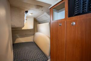 Our Trade 28ft Bayliner Yacht For Sale