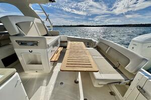 38ft Boston Whaler Yacht For Sale