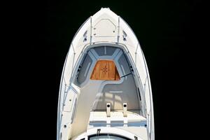 38FT (11.58M) BOSTON WHALER